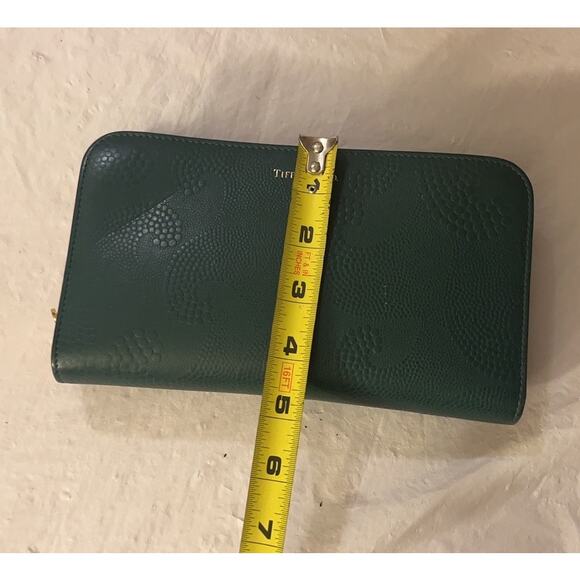 Tiffany & Co. Green Wave Embossed Continental Leather Zip Wallet Clutch Wallet - Picture 14 of 16